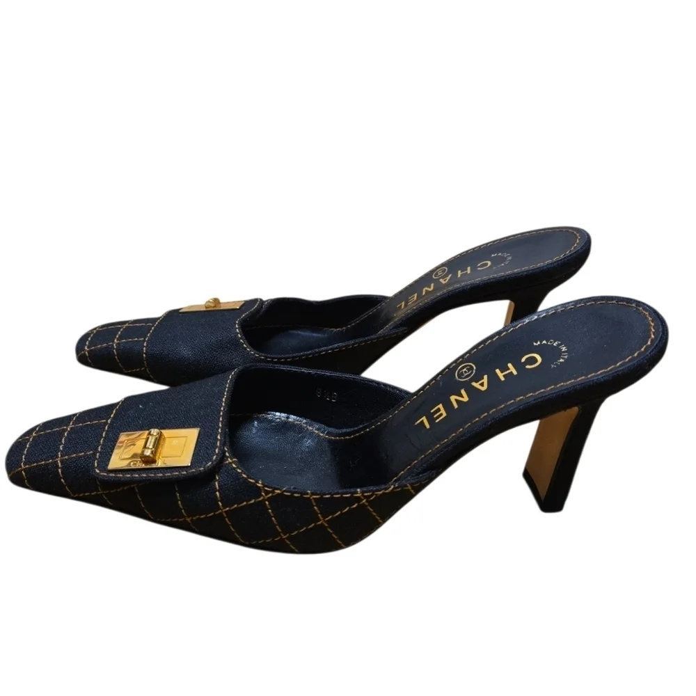Chanel Black Quilted Fabric Mules Size 38.5 - Picture 3 of 10